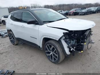  Salvage Jeep Compass