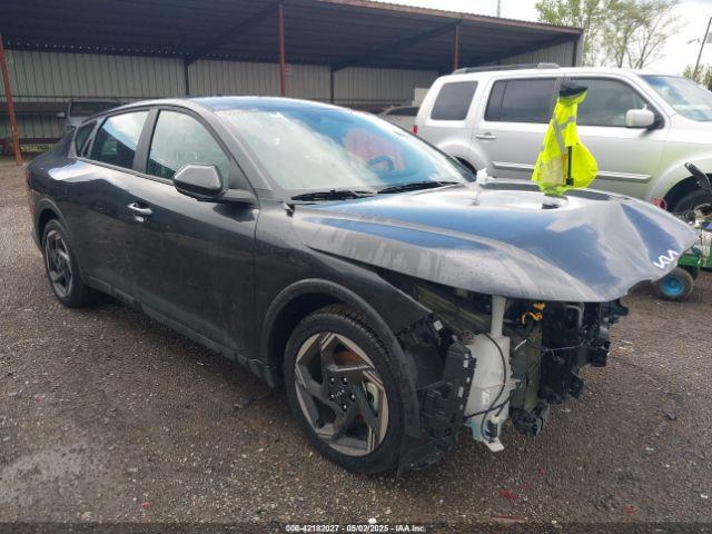  Salvage Kia K4