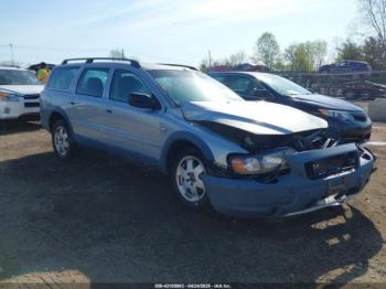  Salvage Volvo V70