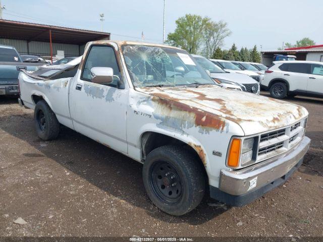  Salvage Dodge Dakota