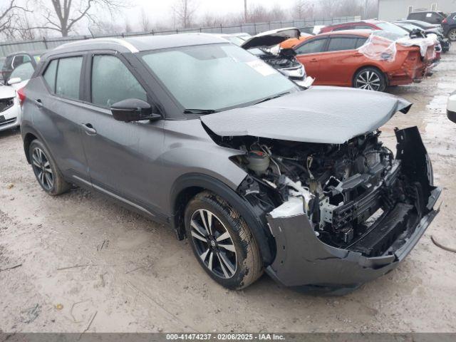  Salvage Nissan Kicks