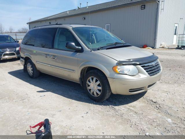  Salvage Chrysler Town & Country