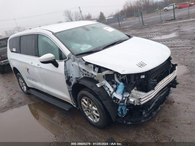  Salvage Chrysler Voyager