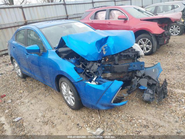  Salvage Toyota Yaris