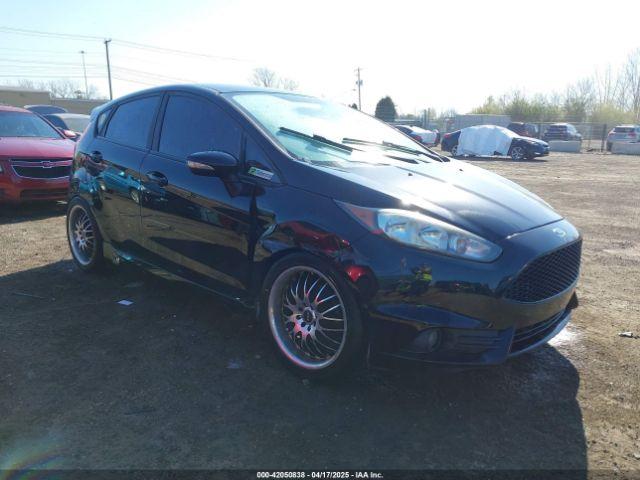  Salvage Ford Fiesta