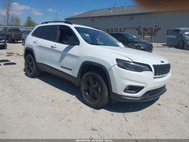  Salvage Jeep Cherokee