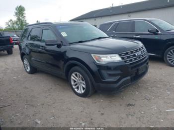  Salvage Ford Explorer