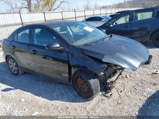 Salvage Mazda Mazda3