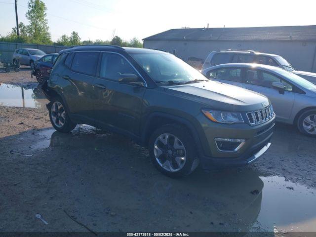  Salvage Jeep Compass