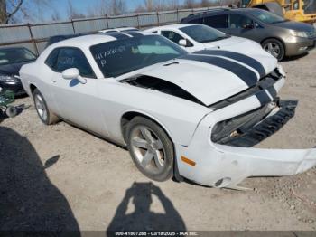  Salvage Dodge Challenger
