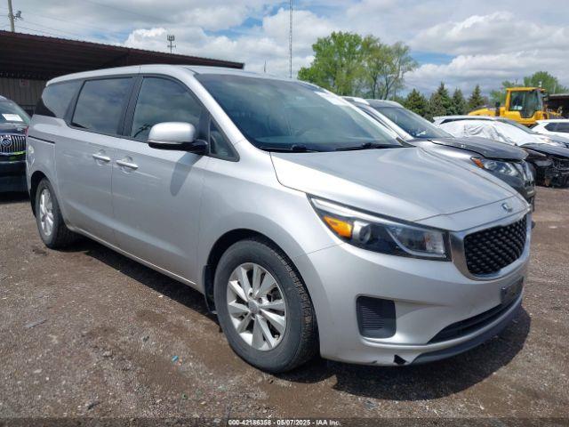  Salvage Kia Sedona