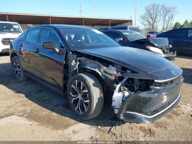  Salvage Toyota Crown
