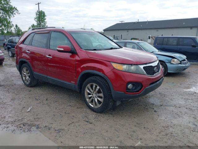  Salvage Kia Sorento