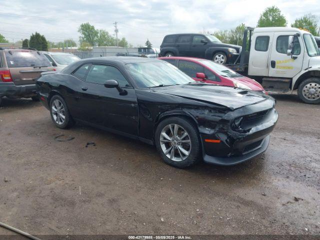  Salvage Dodge Challenger