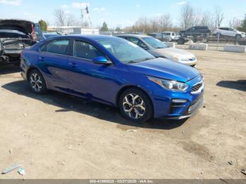  Salvage Kia Forte