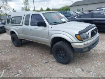 Salvage Toyota Tacoma