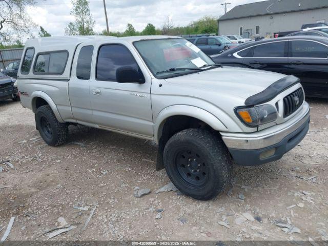  Salvage Toyota Tacoma