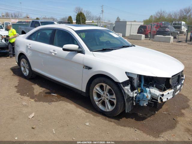  Salvage Ford Taurus