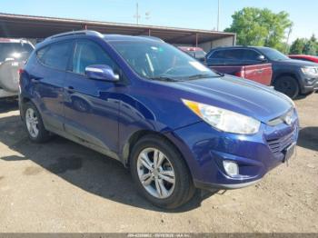  Salvage Hyundai TUCSON