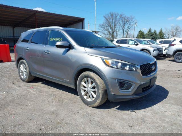  Salvage Kia Sorento