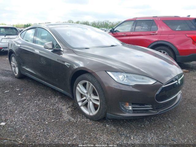  Salvage Tesla Model S