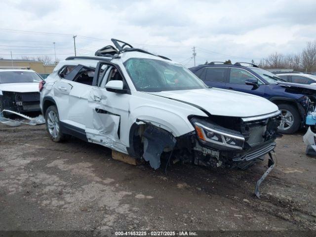  Salvage Volkswagen Atlas