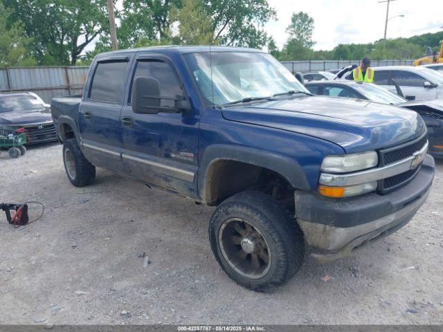  Salvage Chevrolet Silverado 2500