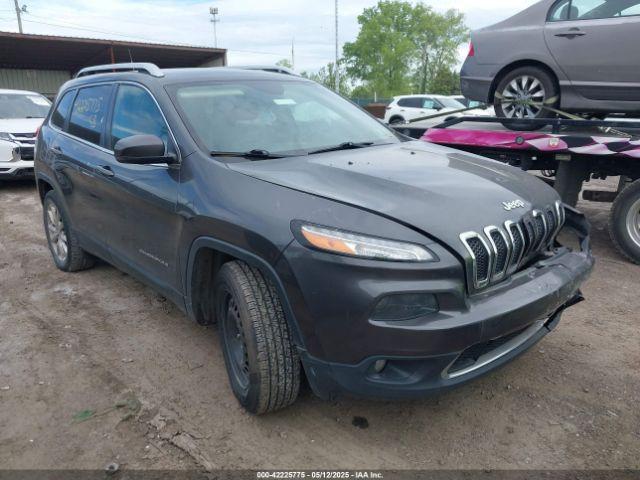  Salvage Jeep Cherokee