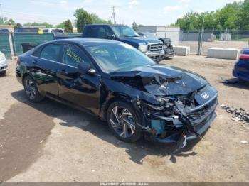  Salvage Hyundai ELANTRA