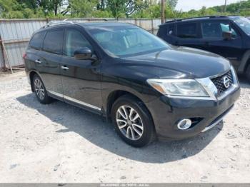  Salvage Nissan Pathfinder