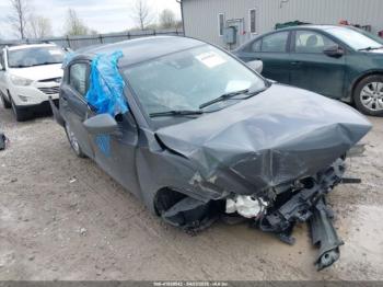  Salvage Toyota Yaris