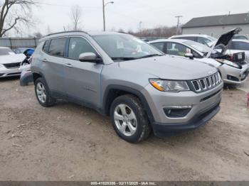  Salvage Jeep Compass