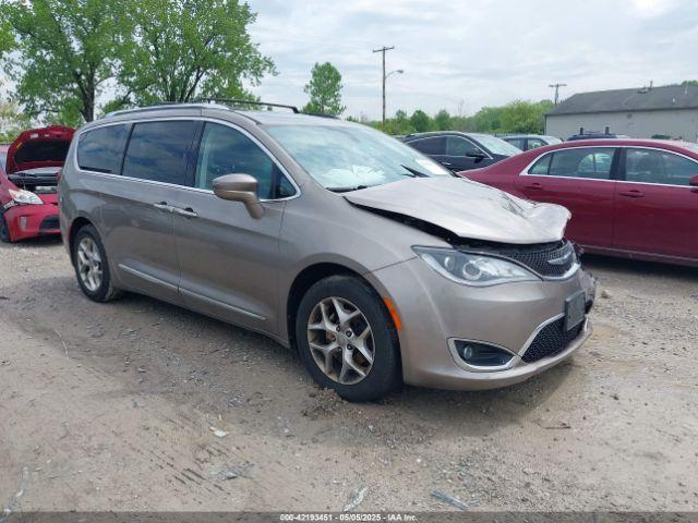  Salvage Chrysler Pacifica