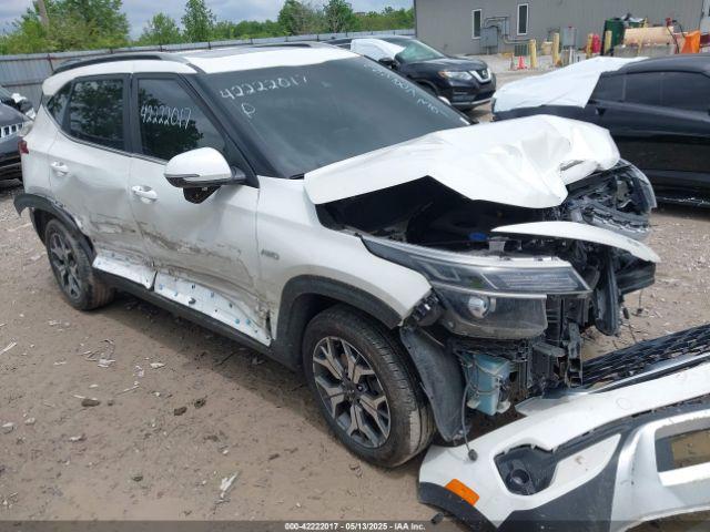  Salvage Kia Seltos