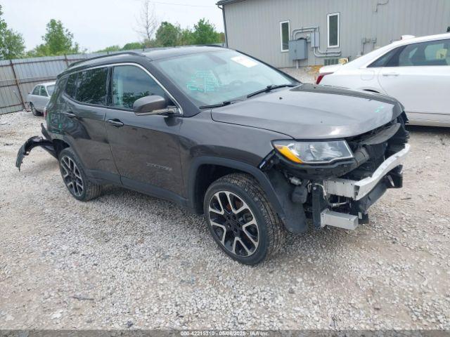  Salvage Jeep Compass