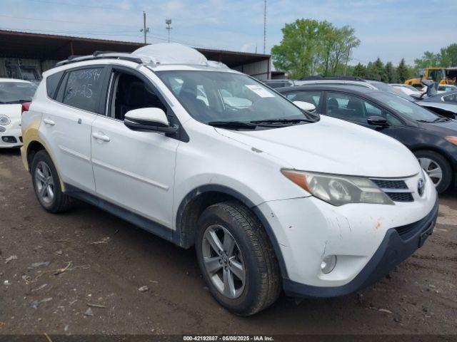  Salvage Toyota RAV4
