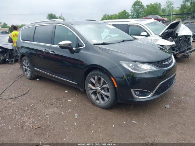  Salvage Chrysler Pacifica