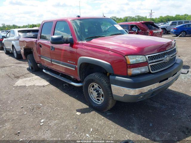  Salvage Chevrolet Silverado 2500