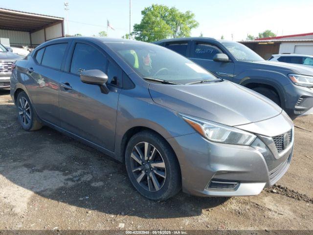  Salvage Nissan Versa