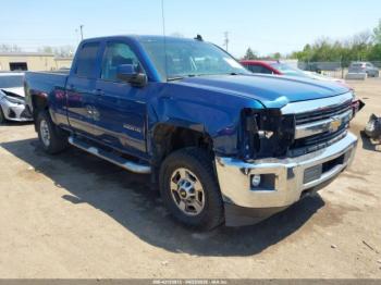  Salvage Chevrolet Silverado 2500