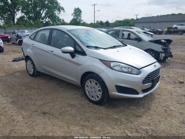  Salvage Ford Fiesta