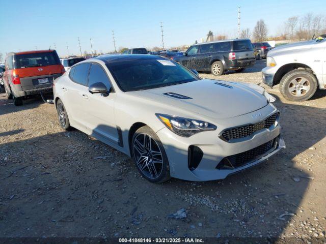  Salvage Kia Stinger