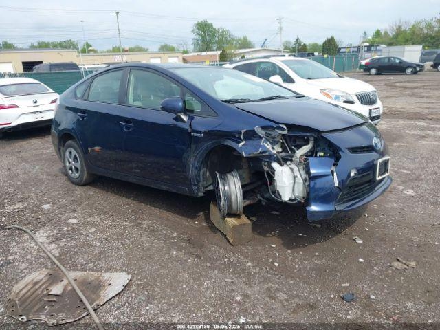  Salvage Toyota Prius