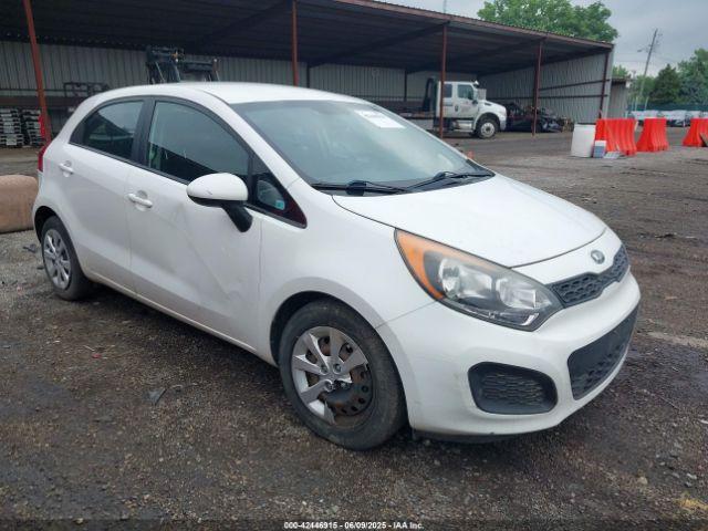  Salvage Kia Rio