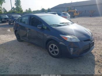  Salvage Toyota Prius