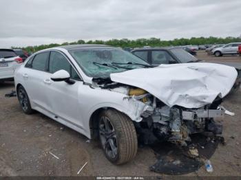  Salvage Kia K5