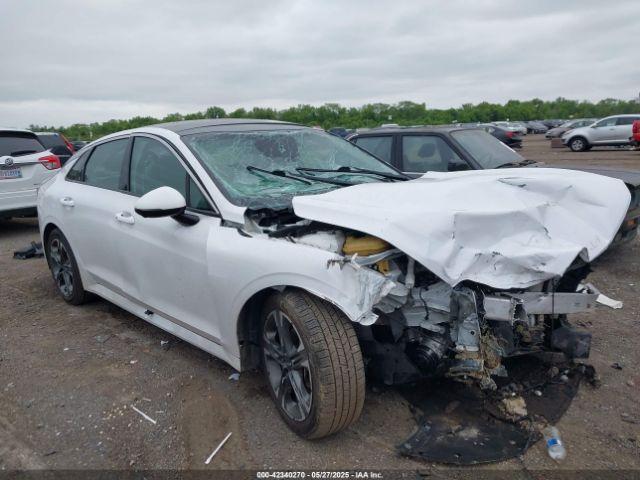  Salvage Kia K5