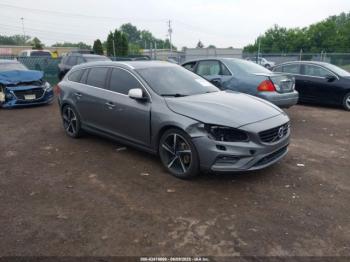  Salvage Volvo V60