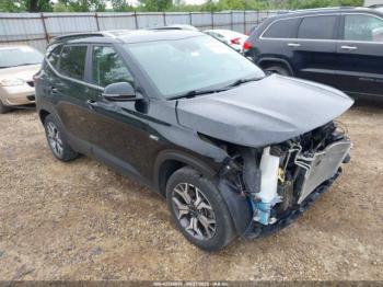  Salvage Kia Seltos