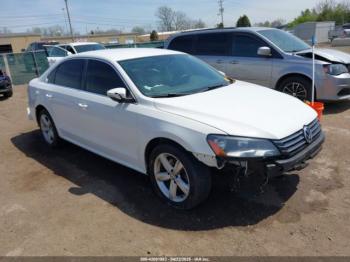  Salvage Volkswagen Passat